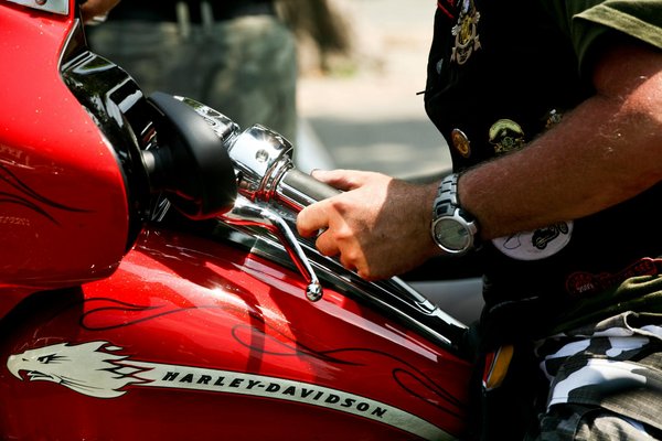 Wie wirkt sich der Einsatz von Wasserstoff auf die Automobilindustrie aus?